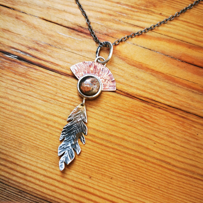Featherleaf Pendant