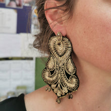 Load image into Gallery viewer, Shakti earrings i