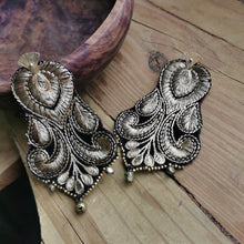 Load image into Gallery viewer, Shakti earrings iv