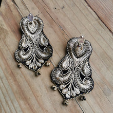 Load image into Gallery viewer, Shakti earrings i