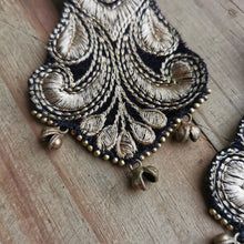 Load image into Gallery viewer, Shakti earrings i