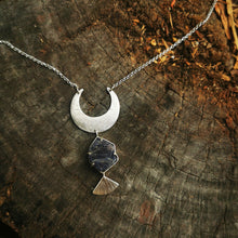 Load image into Gallery viewer, SAPPHIRE MOON pendant
