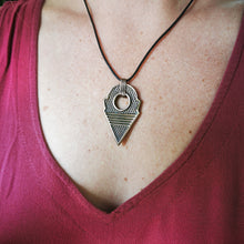 Load image into Gallery viewer, Talhakimt Pendant