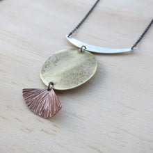 Load image into Gallery viewer, Earthshapes Necklace 101